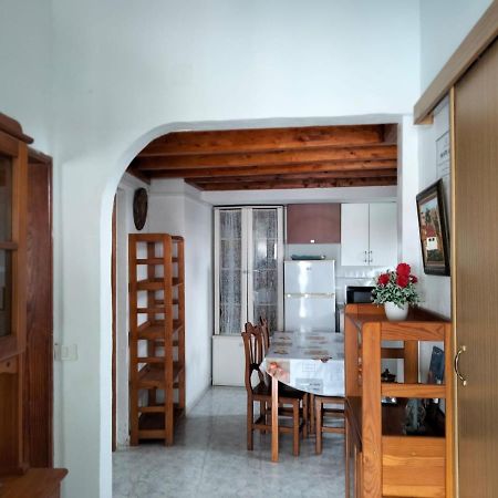 דירות Munique Casa Antonia Reyes, A La Sombra De Famara מראה חיצוני תמונה