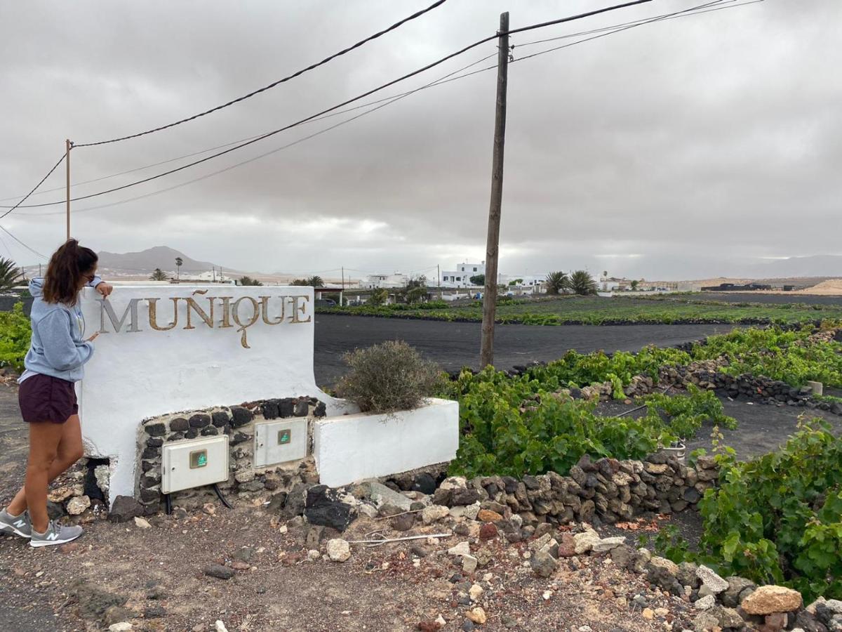 דירות Munique Casa Antonia Reyes, A La Sombra De Famara מראה חיצוני תמונה