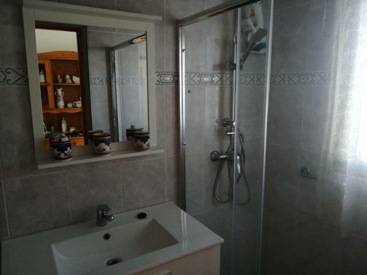 דירות Munique Casa Antonia Reyes, A La Sombra De Famara מראה חיצוני תמונה